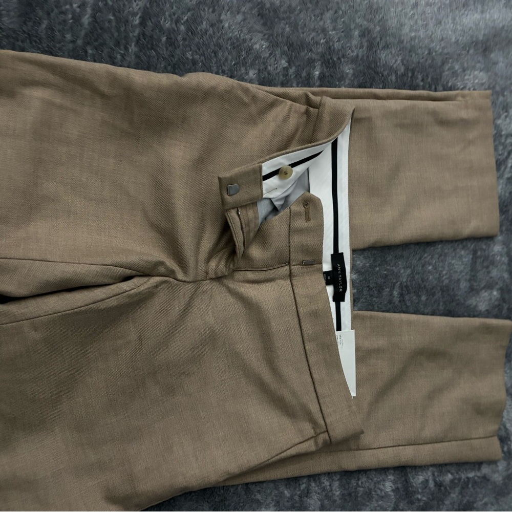Ann Taylor Women's Tan Straight Leg Pants